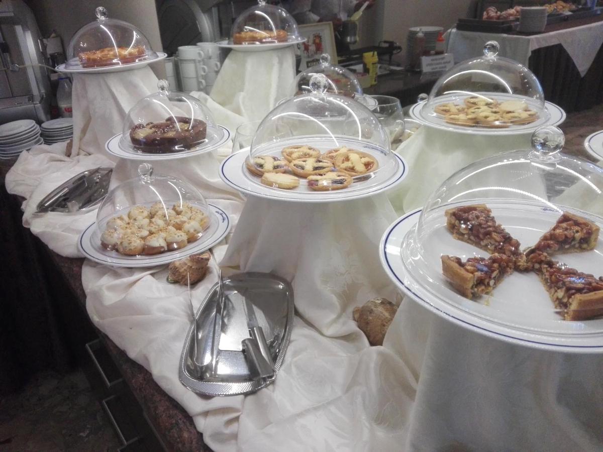 California Pastry Hotel Cervia Ngoại thất bức ảnh